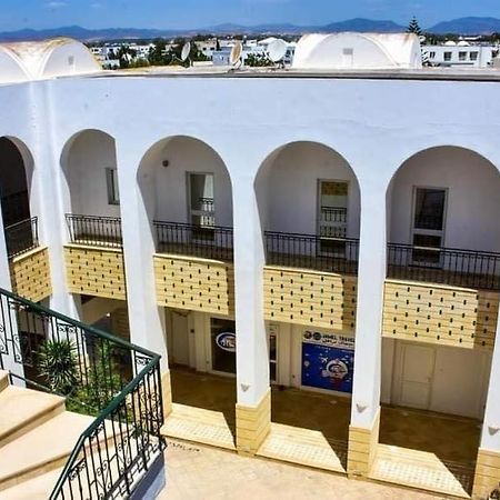 الحمامات Residence Aladin المظهر الخارجي الصورة